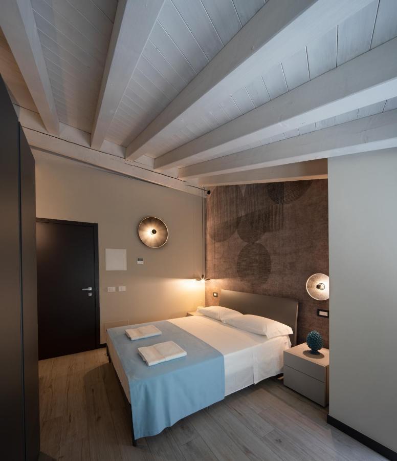 Monte Isola - Decio Rooms Eksteriør bilde
