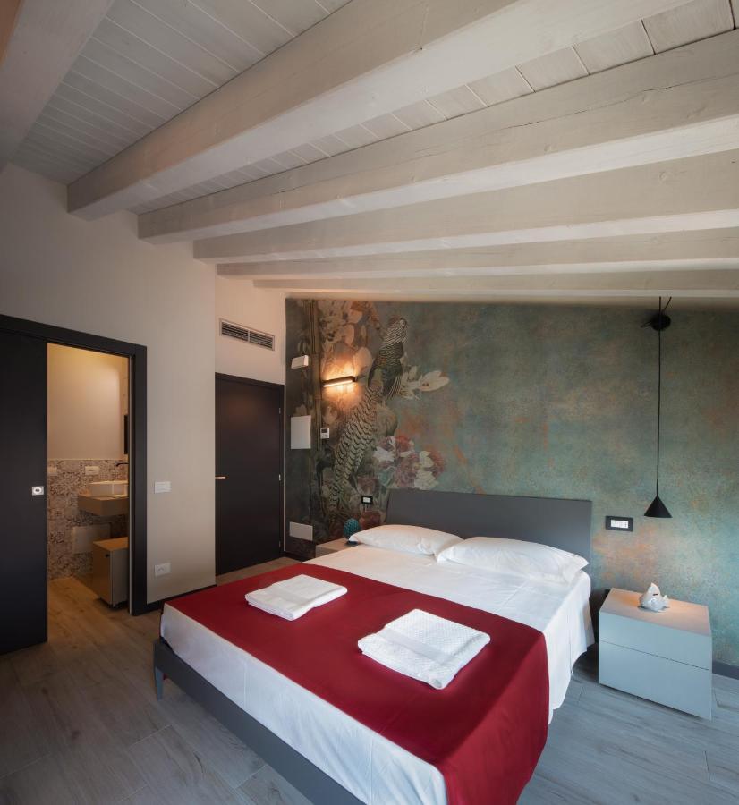 Monte Isola - Decio Rooms Eksteriør bilde